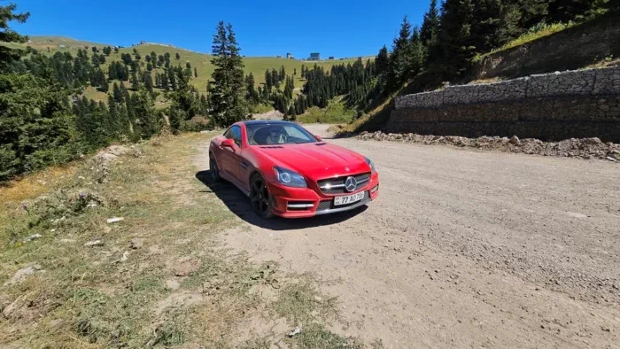 И как потом оказалось, на этом фото ещё чистая машина :)