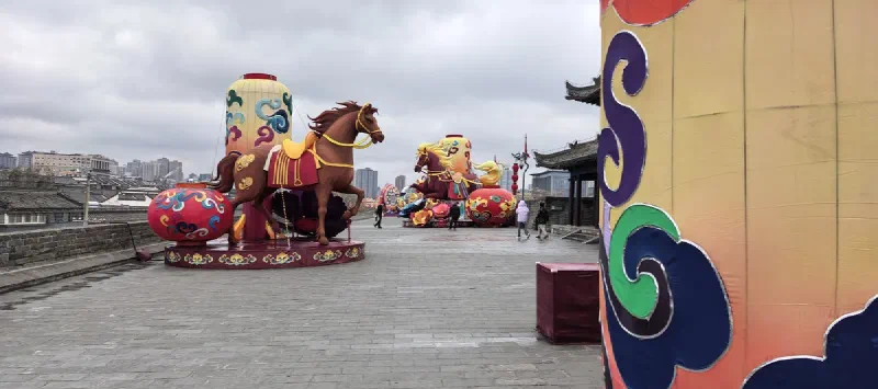 На стене Сианя