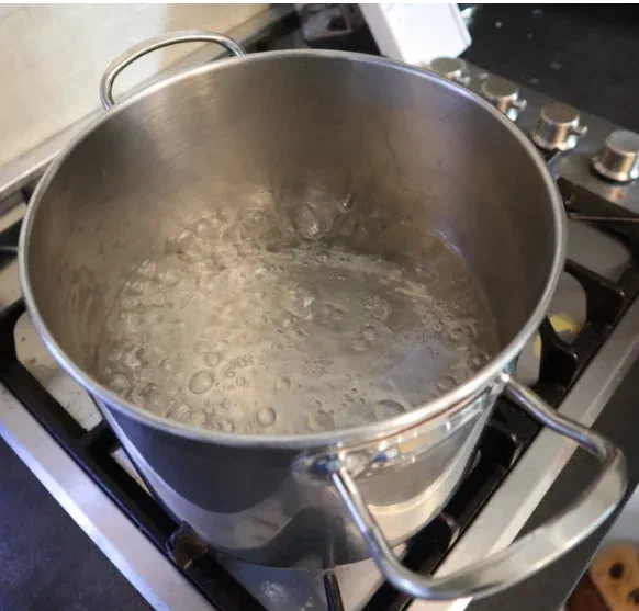 Кастрюля. Для тех, кто не знаком - дальше будет совсем сложно.