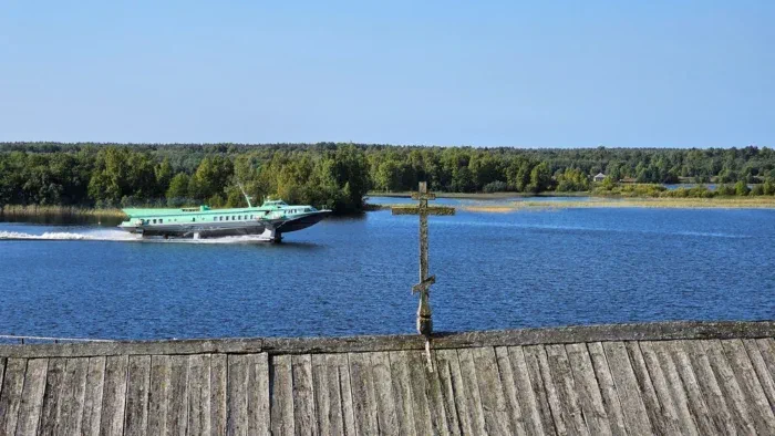 те самые Метеоры пачками хреначат на пристань