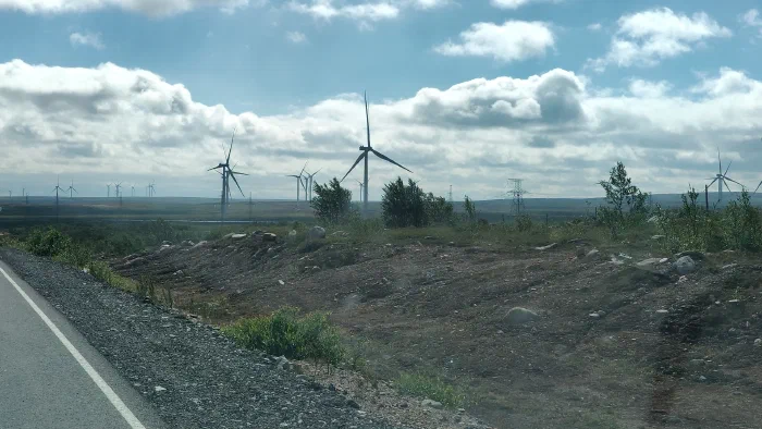 Ветряки по дороге в Териберку